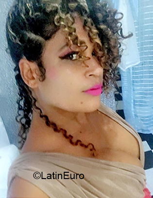 Date this sultry Dominican Republic girl Rosanna from Santo Domingo DO38412