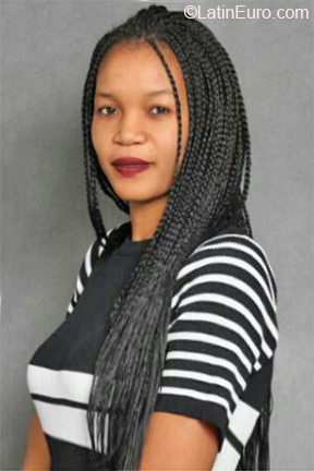 Date this fun Equatorial Guinea girl Sarah from Malabo GQ3