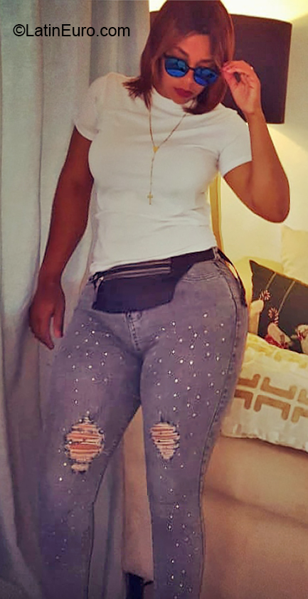 Date this young Dominican Republic girl Marlen from La Romana DO38462