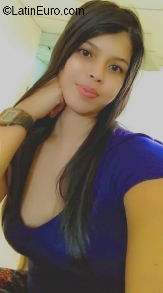 Date this young Venezuela girl Hericia from Maracaibo VE3349