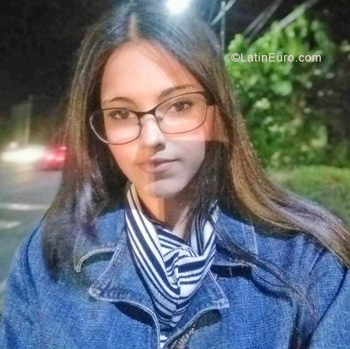 Date this hot Nicaragua girl Gracie from Managua NI248