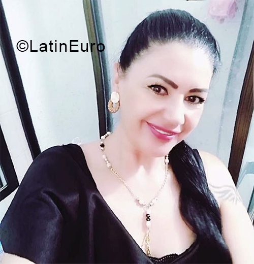 Date this athletic Colombia girl Kamantia from Cali CO28139