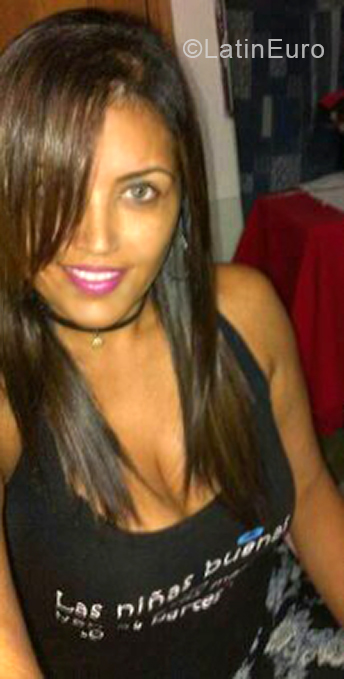 Date this young Venezuela girl Liliana from Valencia VE3373