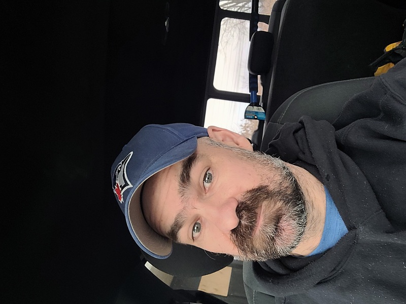 Date this nice looking Canada man Silversurferqc from Montreal CA841