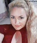 tall Colombia girl Cecilia from Armenia CO28511