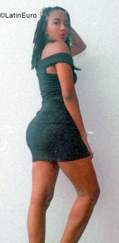 Date this sensual Ecuador girl Judy from Esmeraldas EC929