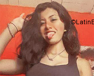 Date this cute Argentina girl Gabriela from Buenos Aires AR532