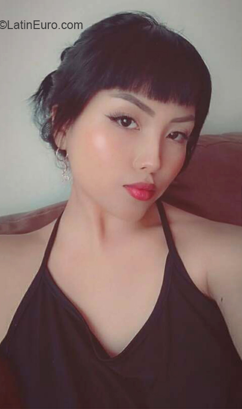 Date this passionate Peru girl Ruth from Chiclayo PE1667