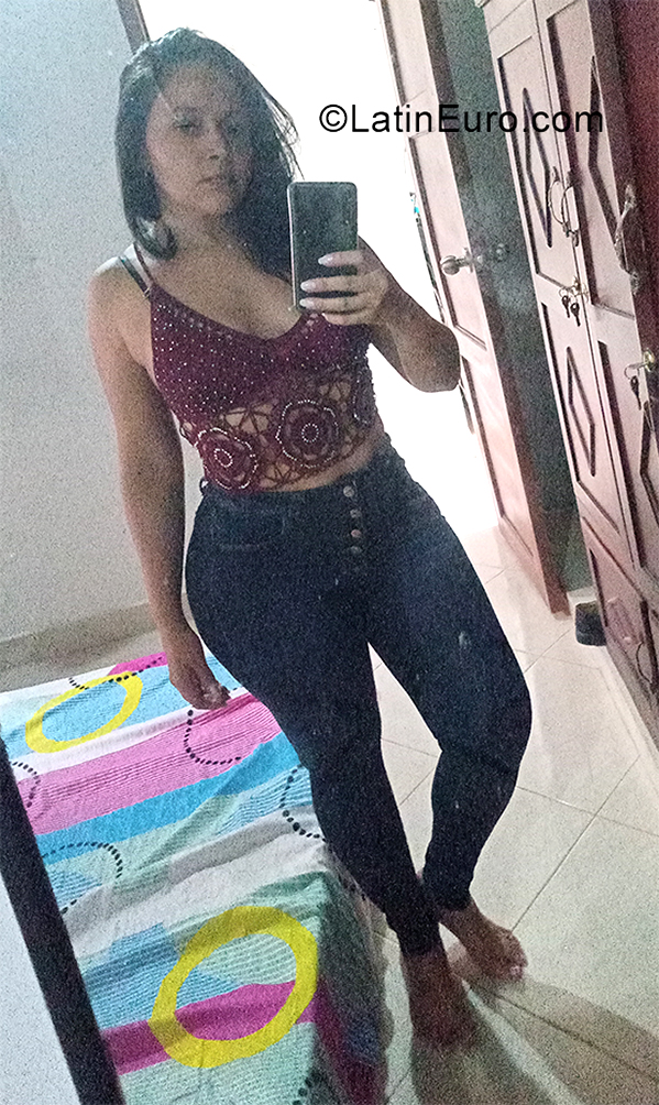 Date this fun Colombia girl Nancy from Medellin CO28743