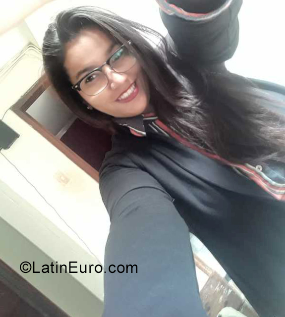 Date this sensual Colombia girl LIZETH from Tolima CO30166