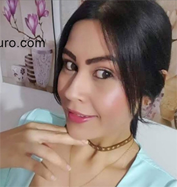Date this young Colombia girl Andreina from Medellin CO29180