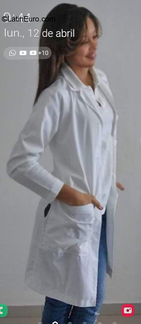 Date this charming Dominican Republic girl Estefani from Puerto Plata DO39454