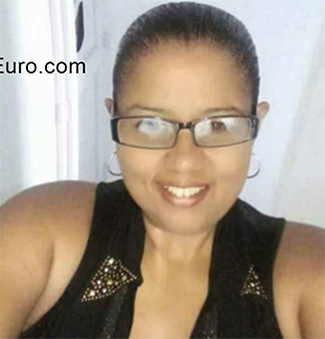 Date this lovely Colombia girl Yasmin from Cali CO29719