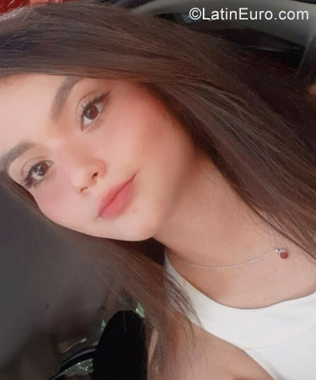 Date this charming Mexico girl Jazmin from Mexico City MX2310