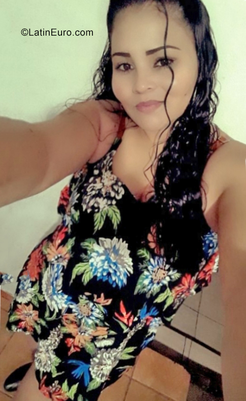 Date this delightful Venezuela girl Anajay from San Cristóbal VE3866