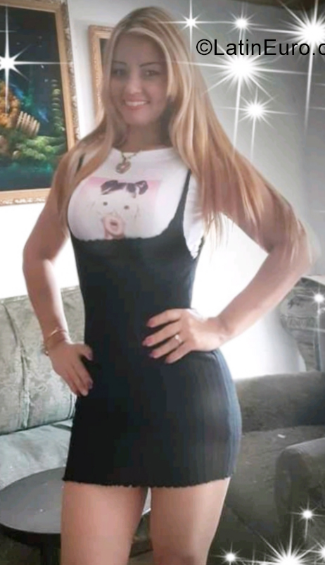 Date this tall Venezuela girl Gerdriana from Caracas VE3869