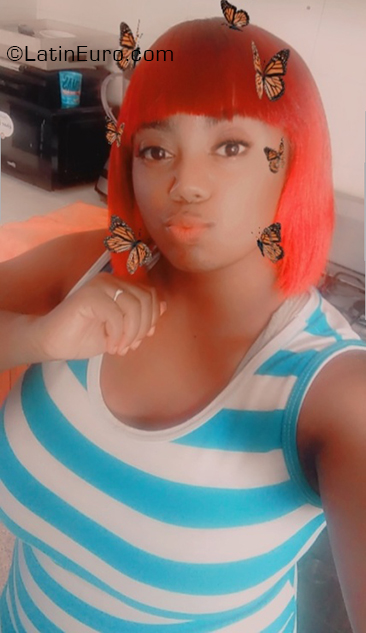 Date this exotic Dominican Republic girl Maria from La Vega DO39658