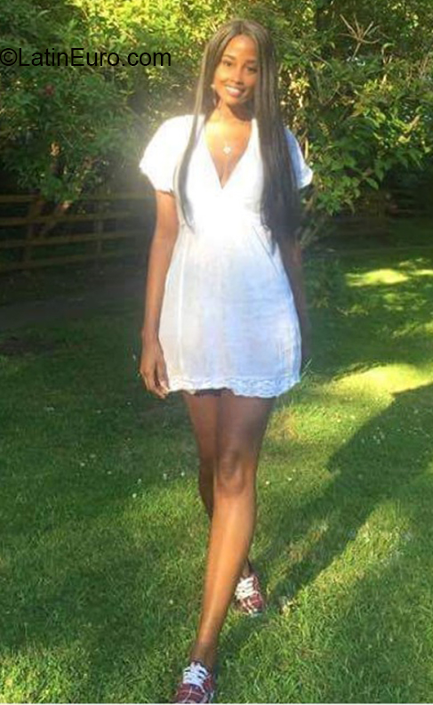 Date this exotic Colombia girl Treasure from Cali CO30026