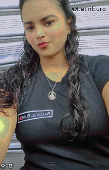 Date this georgeous Venezuela girl Crismar from San Carlos VE3942