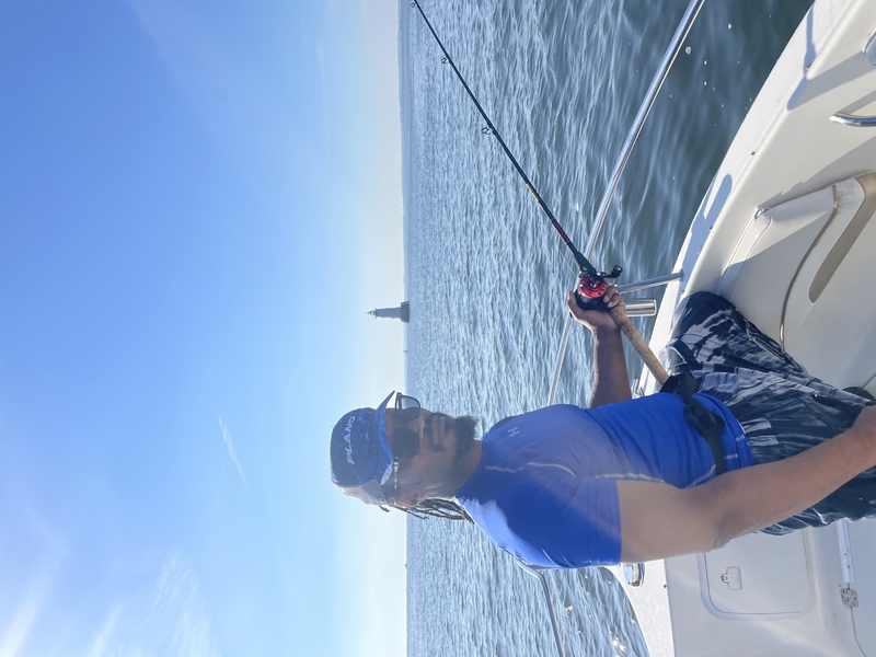 Date this foxy United States man AJ21 from Maplewood US21288