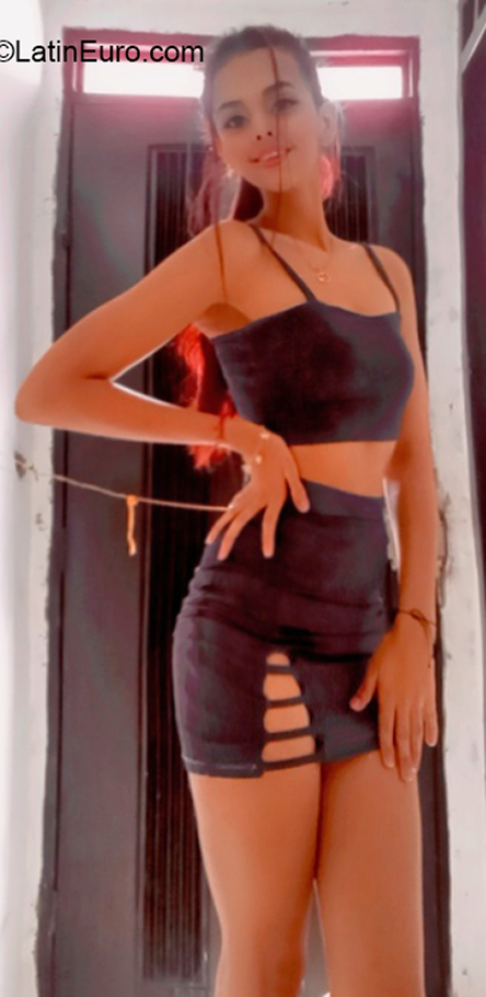 Date this foxy Colombia girl Marly ospina from Pereira CO30284