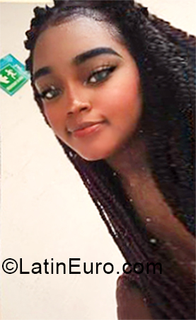 Date this young Colombia girl Karol from Cali CO30308