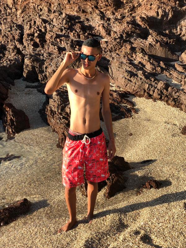 Date this lovely Costa Rica man Eduardo from Lim&oacute;n CR462