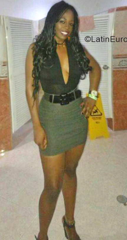 Date this good-looking Colombia girl Johanna from Cali CO30362