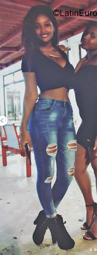 Date this foxy Cuba girl Patricia from Matanzas CU779