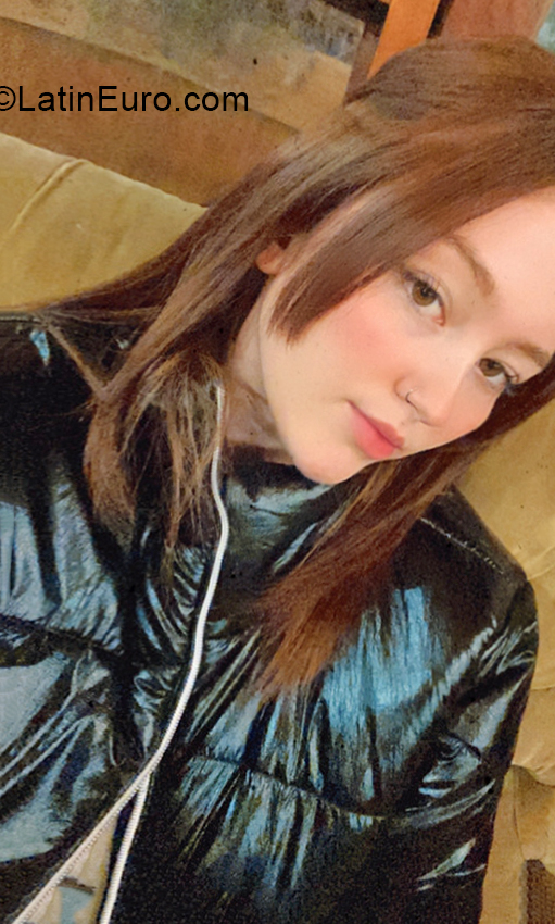 Date this young Chile girl Patricia Ortiz from Santiago CL277