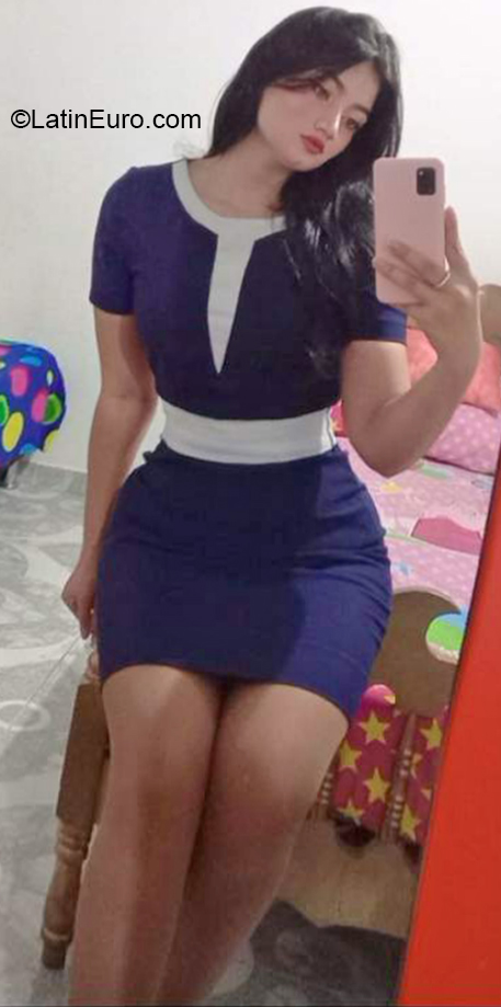 Date this passionate Colombia girl Thalia from Cucuta CO30515