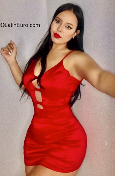 Date this young Colombia girl Stephanie from Cucuta CO30555
