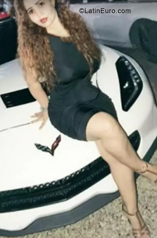 Date this sensual Dominican Republic girl Francia from Santiago DO40048