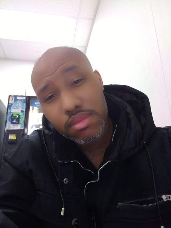 Date this georgeous United States man Erickb from Detroit US21389