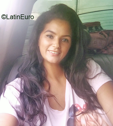 Date this delightful Venezuela girl Wilmery from Caracas VE4040