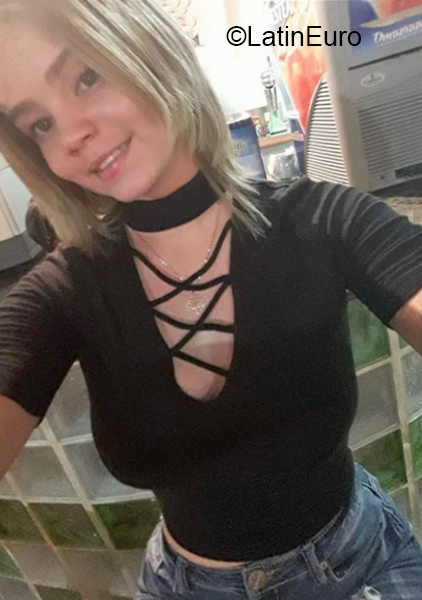 Date this young Peru girl Sophi from Lima PE1917