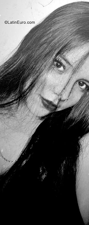 Date this fun Ecuador girl Rebeka from Manta EC857