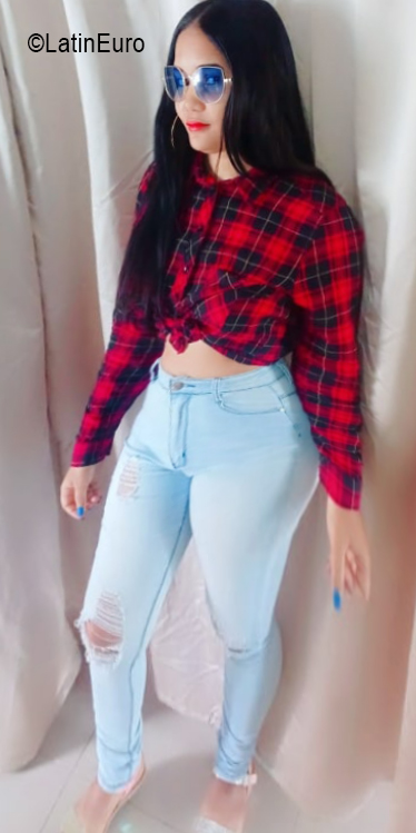 Date this cute Dominican Republic girl Eliana from Santo Domingo DO40192