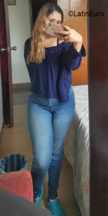 Date this fun Colombia girl Julieth from Bogota CO30795