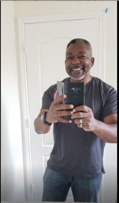 Date this hot United States man Den from Honolulu US21441