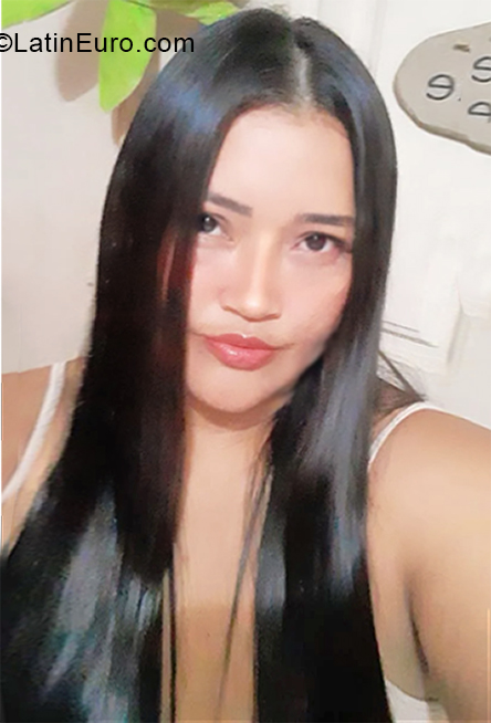 Date this passionate Brazil girl Neuziane from Coari BR11474