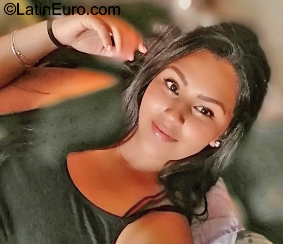 Date this gorgeous Chile girl Susa from Santiago CL294