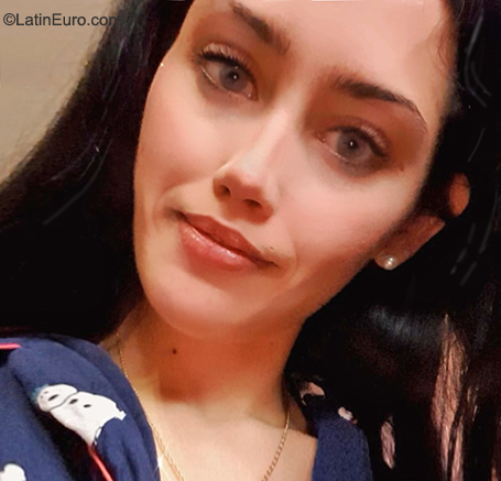 Date this good-looking Spain girl Hdh from Alicante ES683