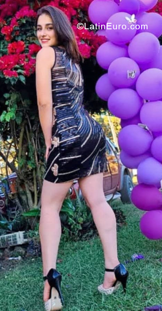 Date this delightful Spain girl Fernanda from Valencia ES666