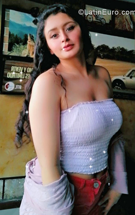Date this stunning Peru girl Kathia from Lima PE1939