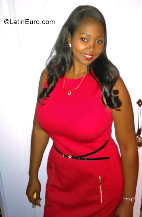 Date this lovely Dominican Republic girl Emilia cristina from San Cristobal DO40361