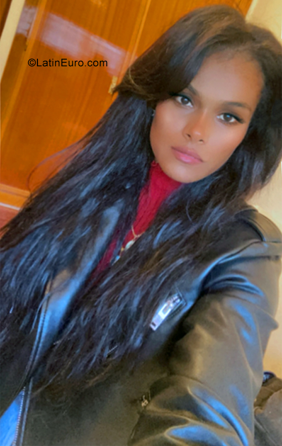 Date this cute Germany girl Sty from Berlin DE539