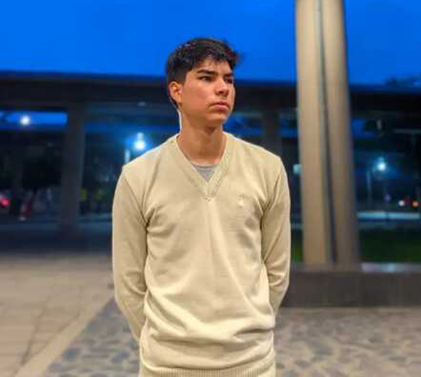 Date this funny Colombia man Richard from Cali CO31100