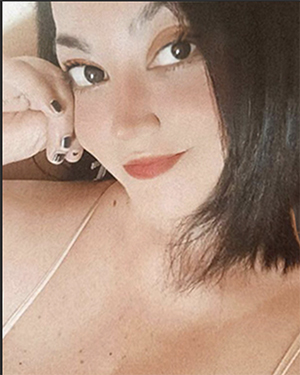 Date this happy Peru girl Laura from Lima PE1954