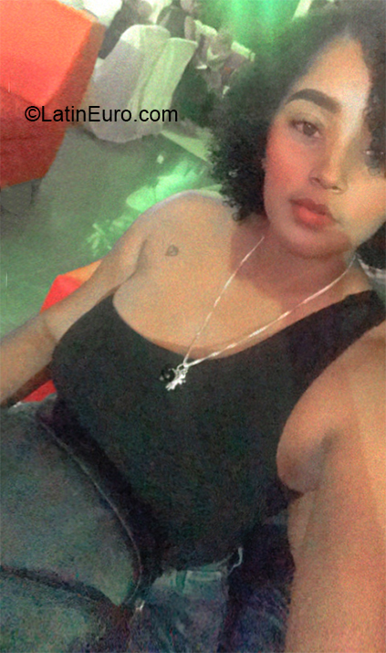 Date this charming Dominican Republic girl Angelica from Puerto Plata DO40424